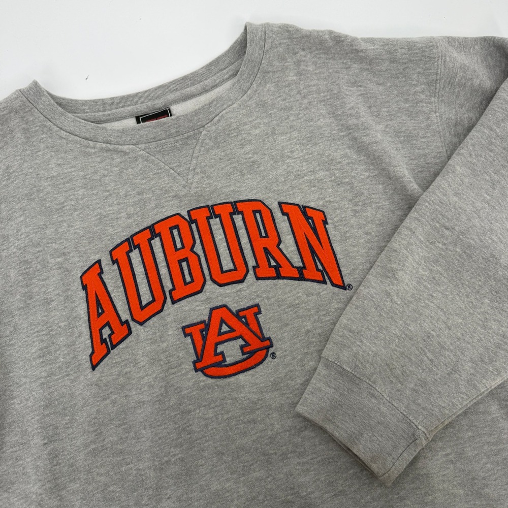 Genuine Stuff Auburn Tigers Sweatshirt Mens XL Gray Vintage Embroidered Crewneck